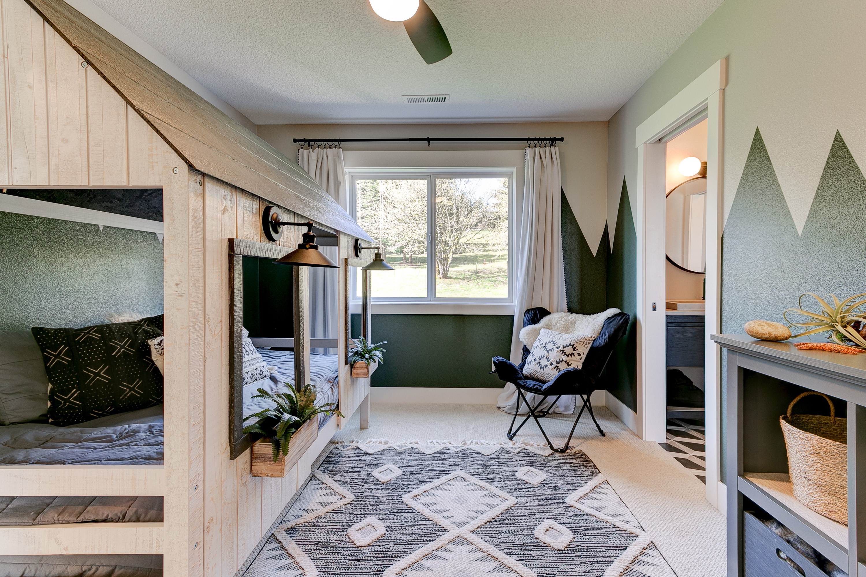 04-custom-kid-room-remodel-lake-oswego